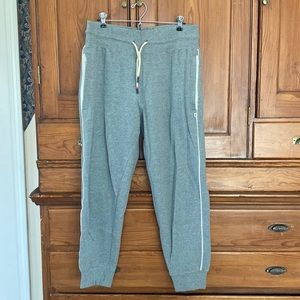 Cotopaxi Jogger Sweatpants w Zip Pockets and Side Stripe